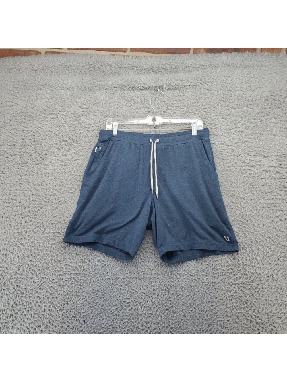 Vuori Shorts Mens Large Blue Recycled Polyester Elastic Waist Drawstring Lounge